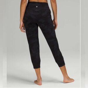 Lululemon Align High-Rise Jogger Crop Heritage 365 Camo Deep Coal Multi